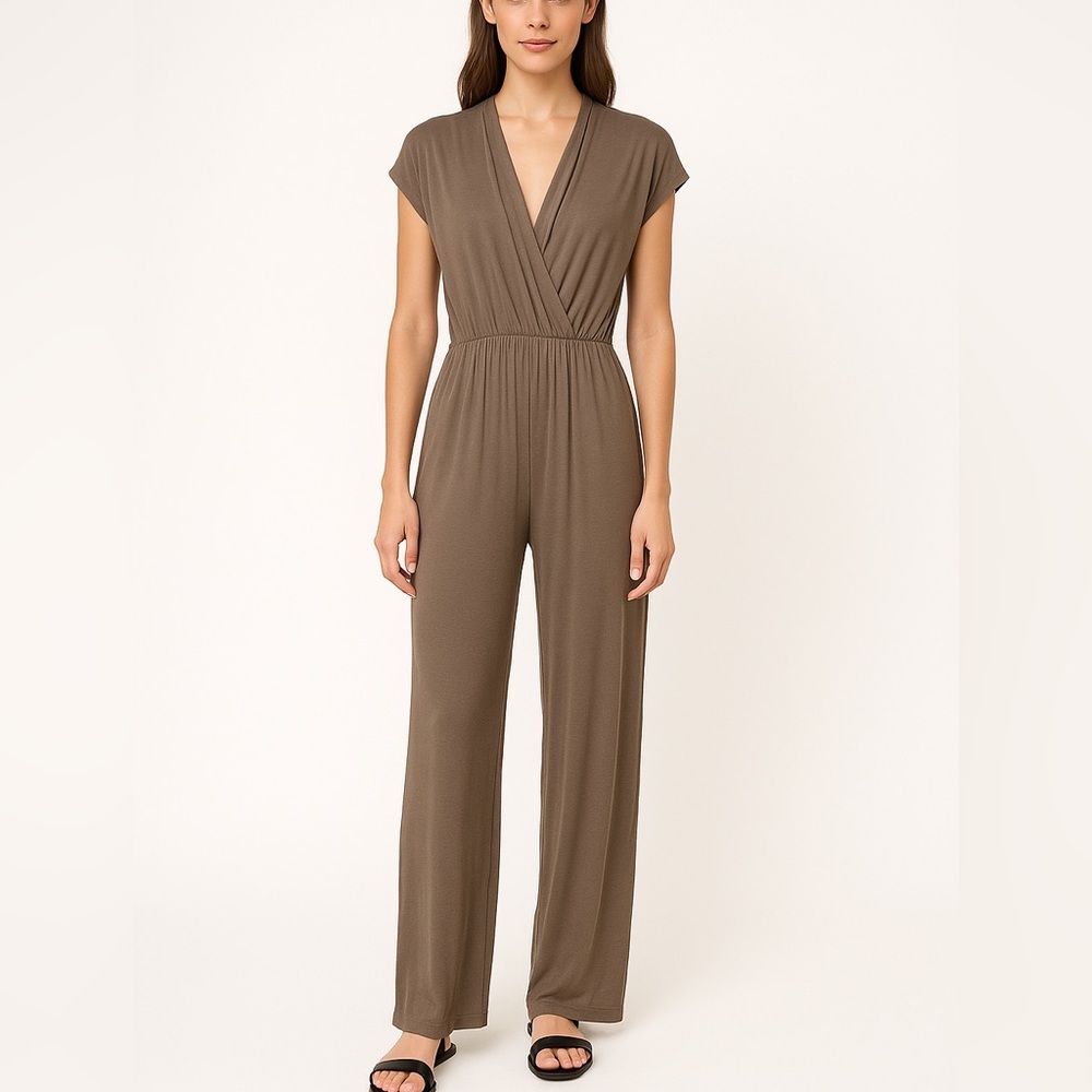 Bobeau Wide Leg Jumpsuit Stretch V Neck Short Sleeve Lounge Travel XS Olive